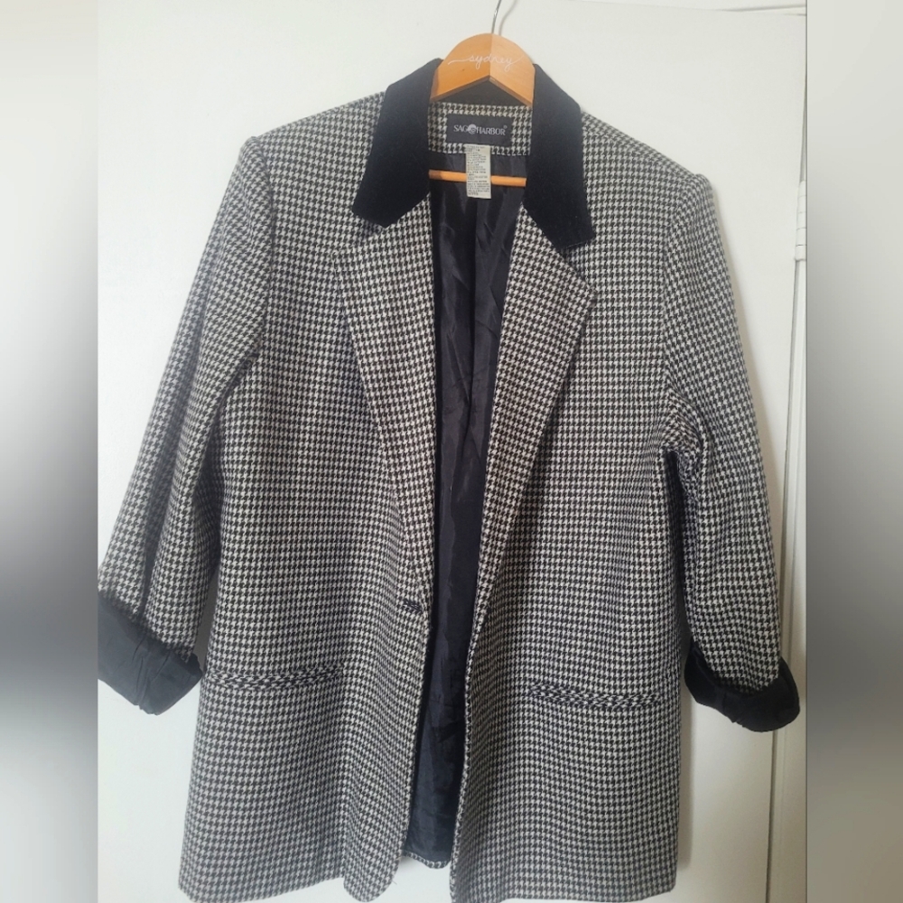 Houndstooth Black and White Women's Blazer (Vintage)
